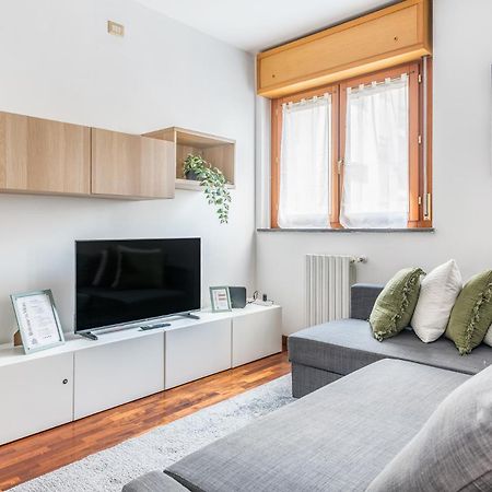Apartamento Nolo Milan Living Exterior foto