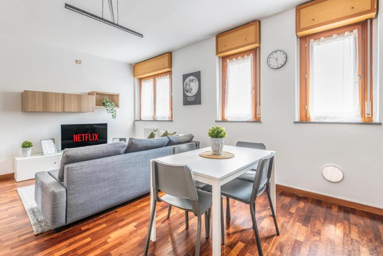 Apartamento Nolo Milan Living Exterior foto
